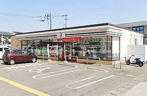 セブンイレブン丸池町店