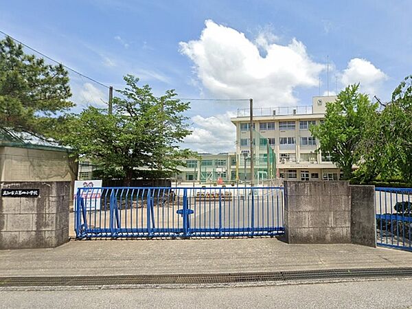 第四小学校