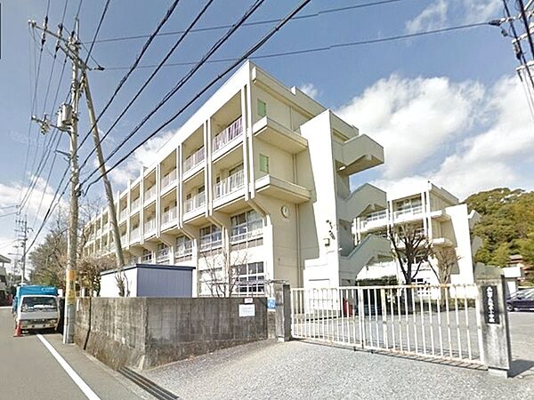 旭東小学校