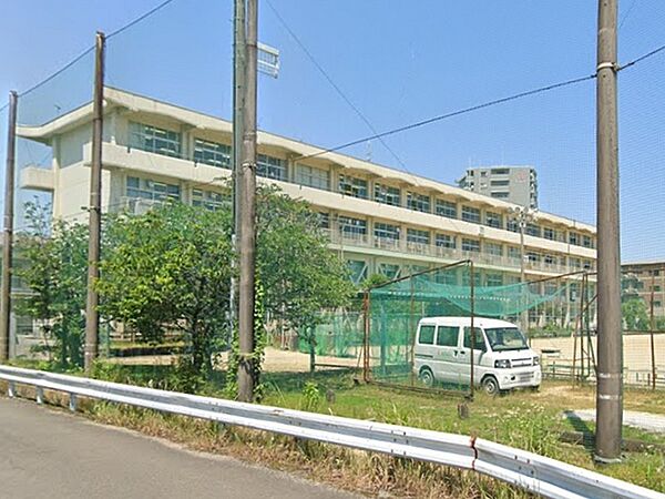 大津中学校