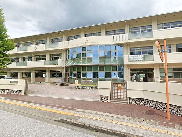 城西中学校