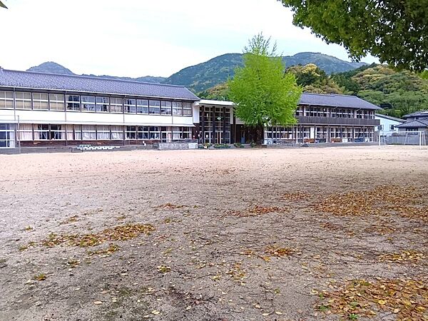 吾桑小学校