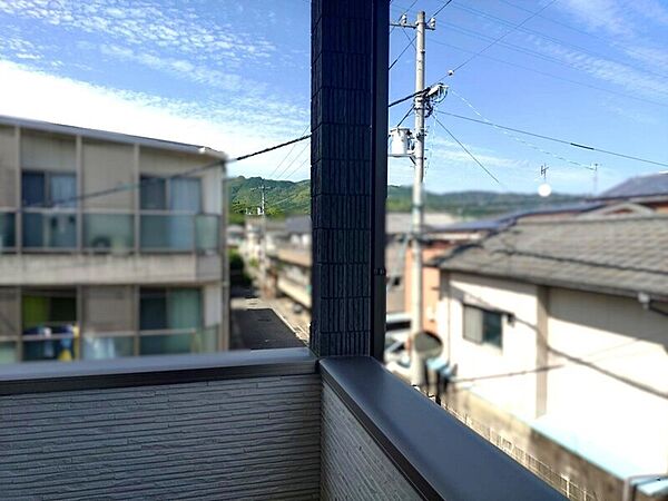 バルコニーを拡大表示