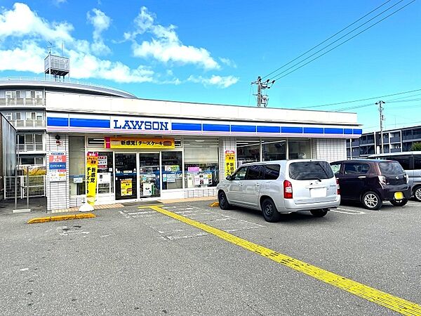 ローソン船岡店