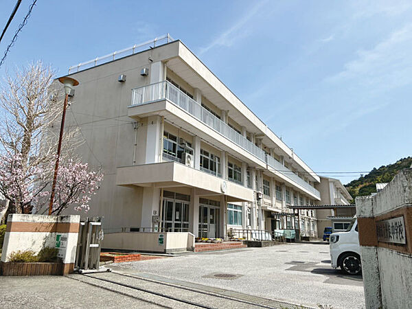 介良中学校