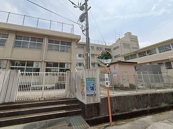 旭小学校