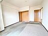 室内：洋室