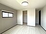 室内：【イメージ写真】