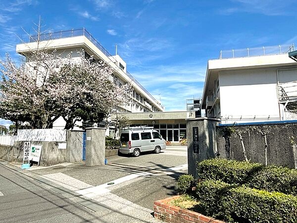 潮江南小学校