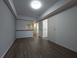 東武伊勢崎線 曳舟駅 徒歩10分の賃貸マンション 6階2LDKのリビング/ダイニング