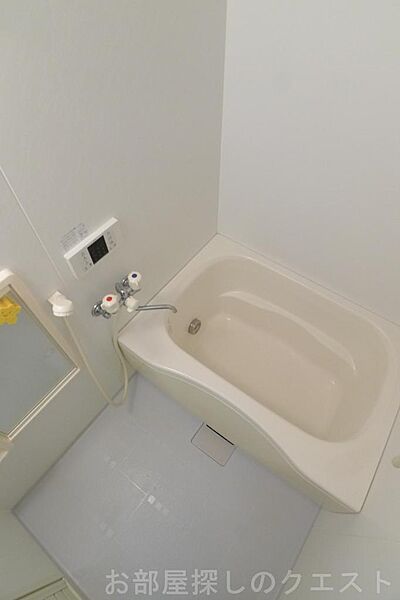 画像27:浴室