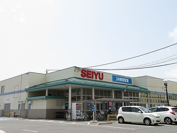 西友高田店 1090m