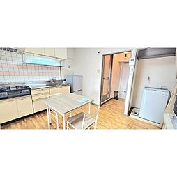 コーラルトップ 405 4階1DKのリビング/ダイニング