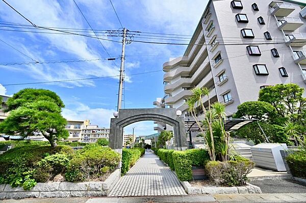 apartment 茨城県ひたちなか市殿山町1丁目
地図を見る