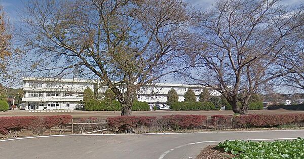 detached 茨城県常総市鴻野山
地図を見る