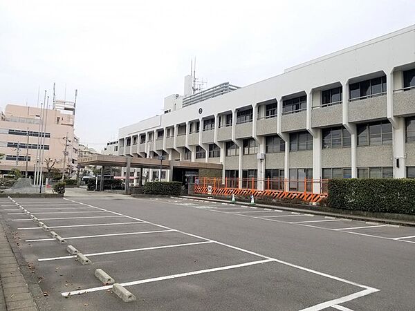 阪南市役所　約2900ｍ　徒歩37分