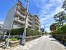 外観：自然豊かな”大谷記念美術館”に面した趣のある住宅街