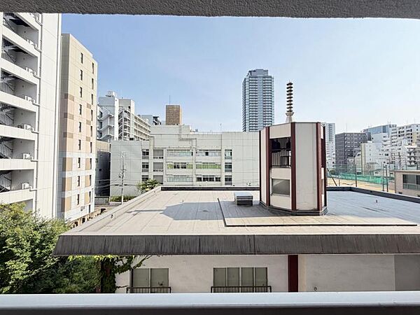 前面に建物等は無く日当たり＆通風良好