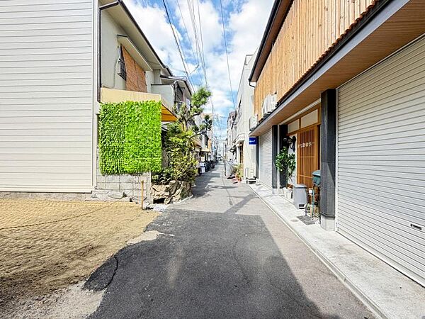 天五中崎通商店街から北に一本入った路地です