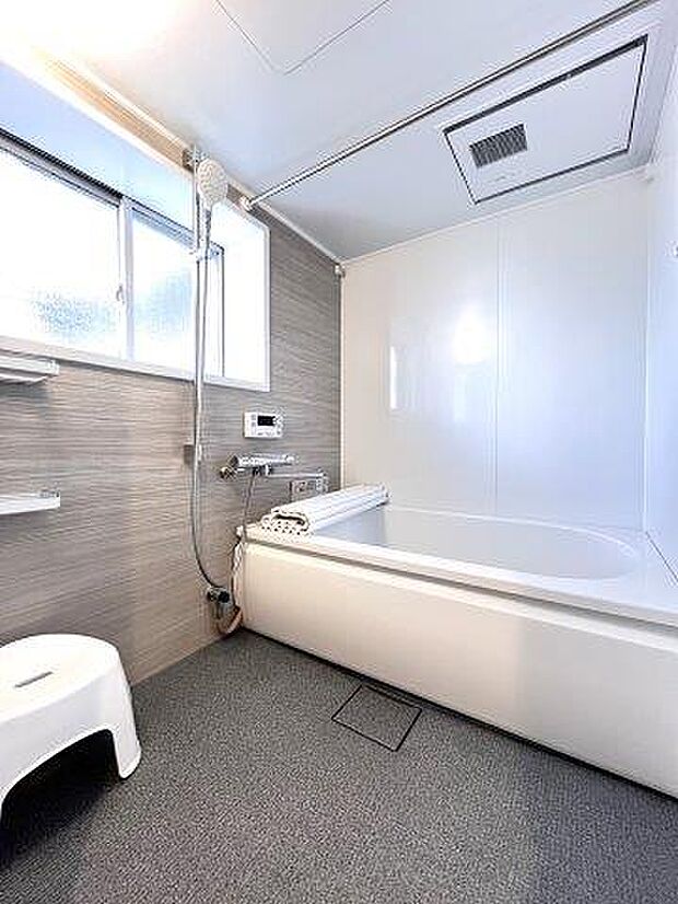 浴室乾燥機付き浴室ユニットバス新調
