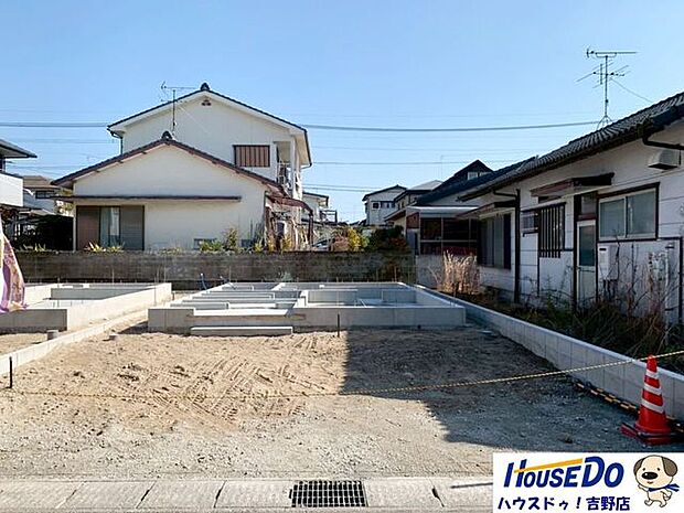 2号棟:右側令和8年4月完成予定。撮影日:令和8年1月25日