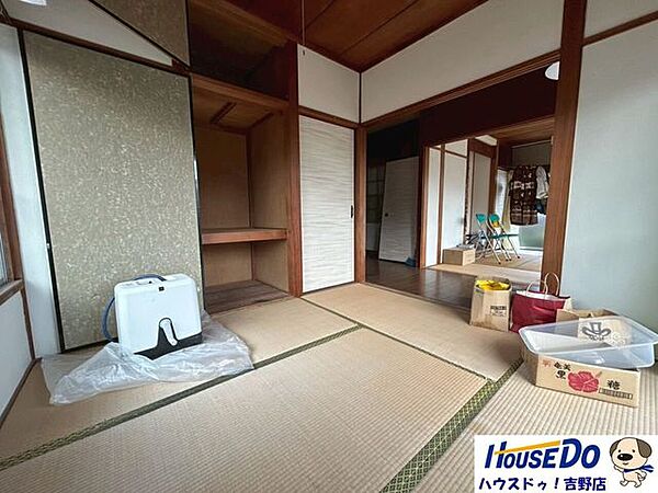 ■リフォームのご相談も承ります。「壁紙をかえたい！」「お風呂やトイレは新品に交換したい！」など、お客様のご希望、予算をヒアリングさせて頂きながらご提案致します。お気軽にご相談ください。