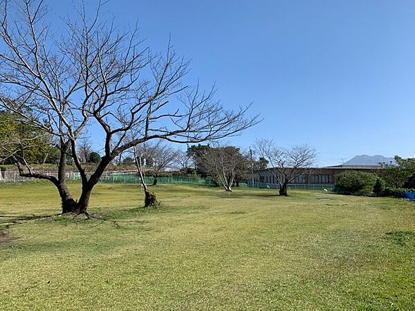 御召覧公園 1200m