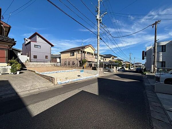 交通量も少ないのでラクラク駐車できます♪