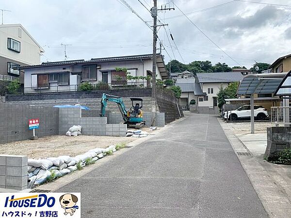 前面道路含む現地写真