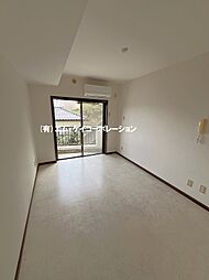 ホワイトウイング左入 107 1階1Kの室内