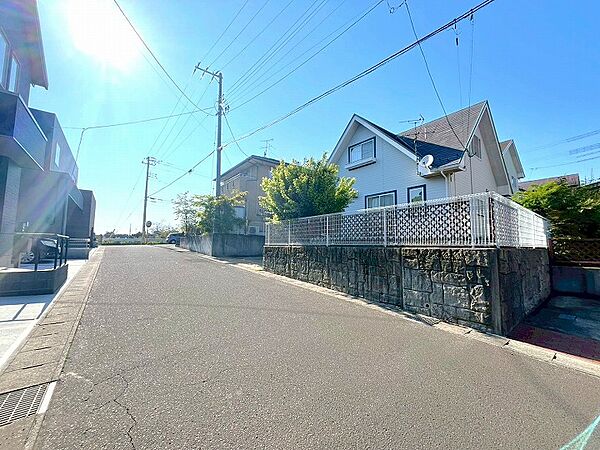 detached 宮城県宮城郡利府町加瀬字十三本塚
地図を見る