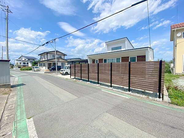 detached 山形県東根市大字羽入
地図を見る