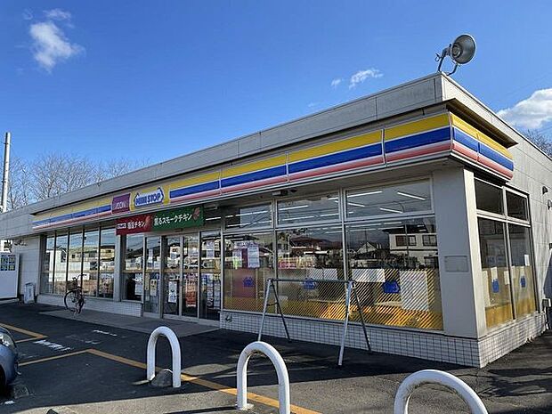 ミニストップ仙台みやぎ台店 徒歩9分。 720m