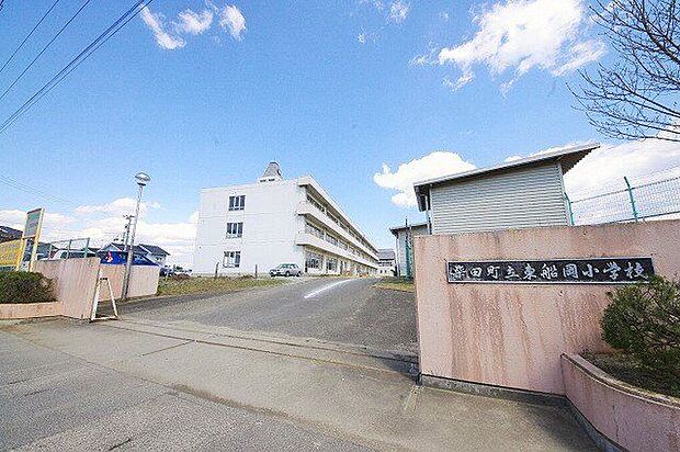 柴田町立東船岡小学校 徒歩9分。 660m