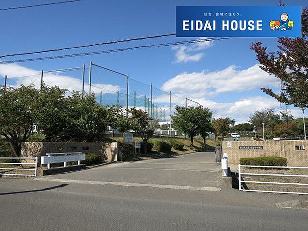 岩沼市立岩沼西中学校 徒歩18分。 1410m