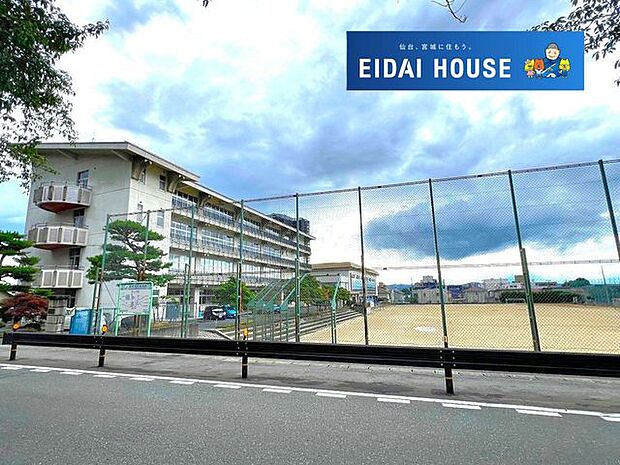 山形市立第八小学校 徒歩20分。 1530m