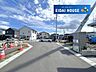 その他：前面道路含む外観