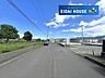 その他：前面道路含む外観