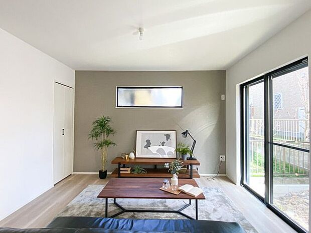 同型写真(リビング)