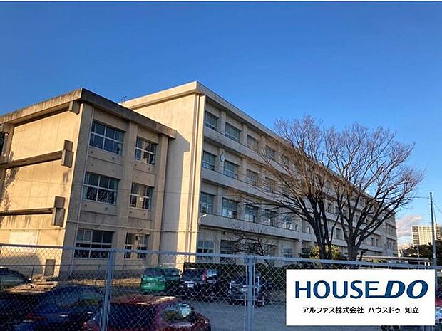 知立市立知立西小学校 1400m