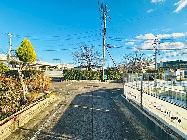 前面道路含む現地写真