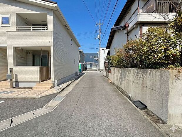前面道路含む現地写真