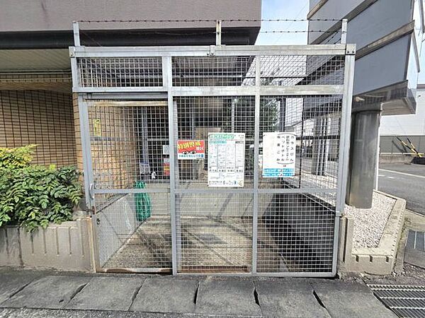 ＊ゴミ置き場＊