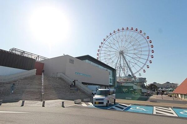 刈谷ハイウェイオアシス 300m
