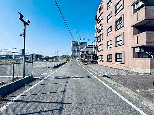 前面道路含む現地写真