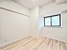 洋室：＊4.3帖居室＊