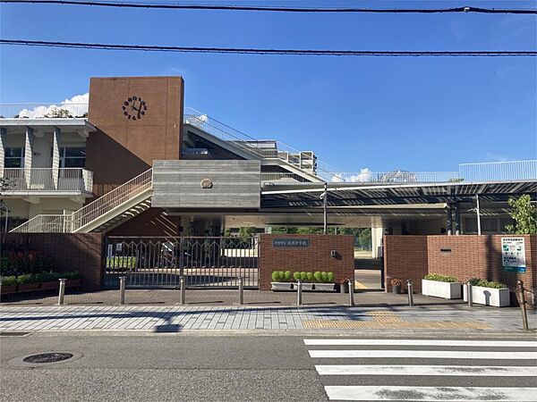 尼崎市立成良中学校（1200m）