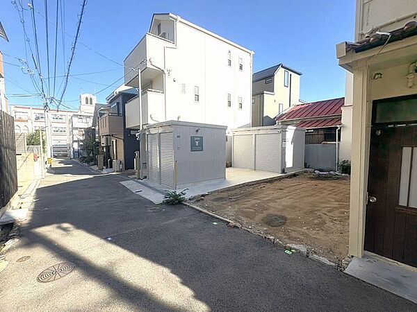 2WAYアクセス可能♪阪急「王子公園」駅までは徒歩9分・JR「摩耶」駅までは徒歩14分です！