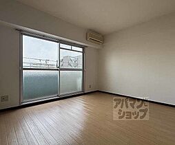 阪急京都本線 西京極駅 徒歩10分の賃貸マンション 5階1Kのリビング/ダイニング