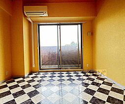 JR山陰本線 太秦駅 徒歩7分の賃貸マンション 3階1Kのリビング/ダイニング